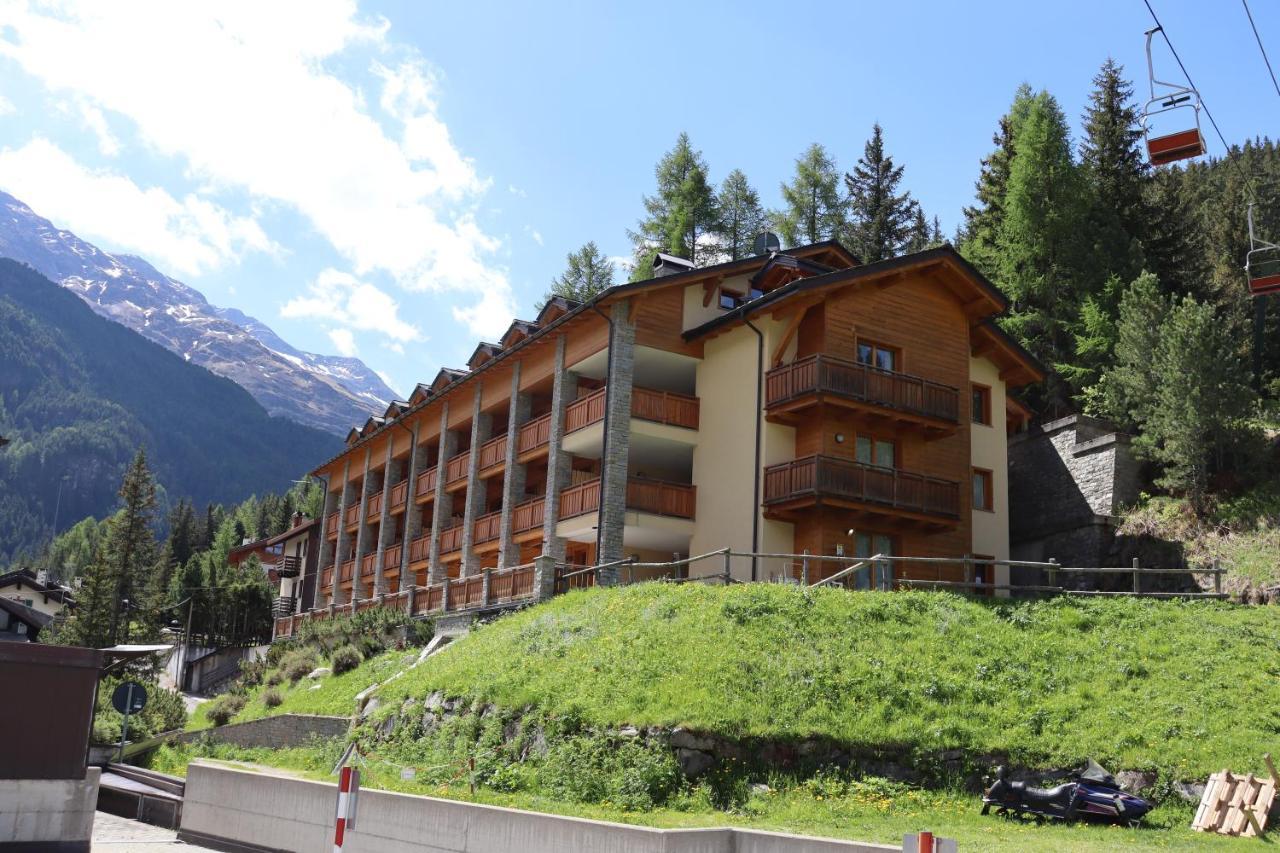 Residence Regina Delle Alpi Santa Caterina Valfurva Kültér fotó